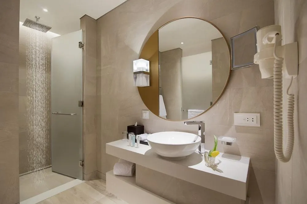 Al Bandar Rotana - Dubai Creek Hotel